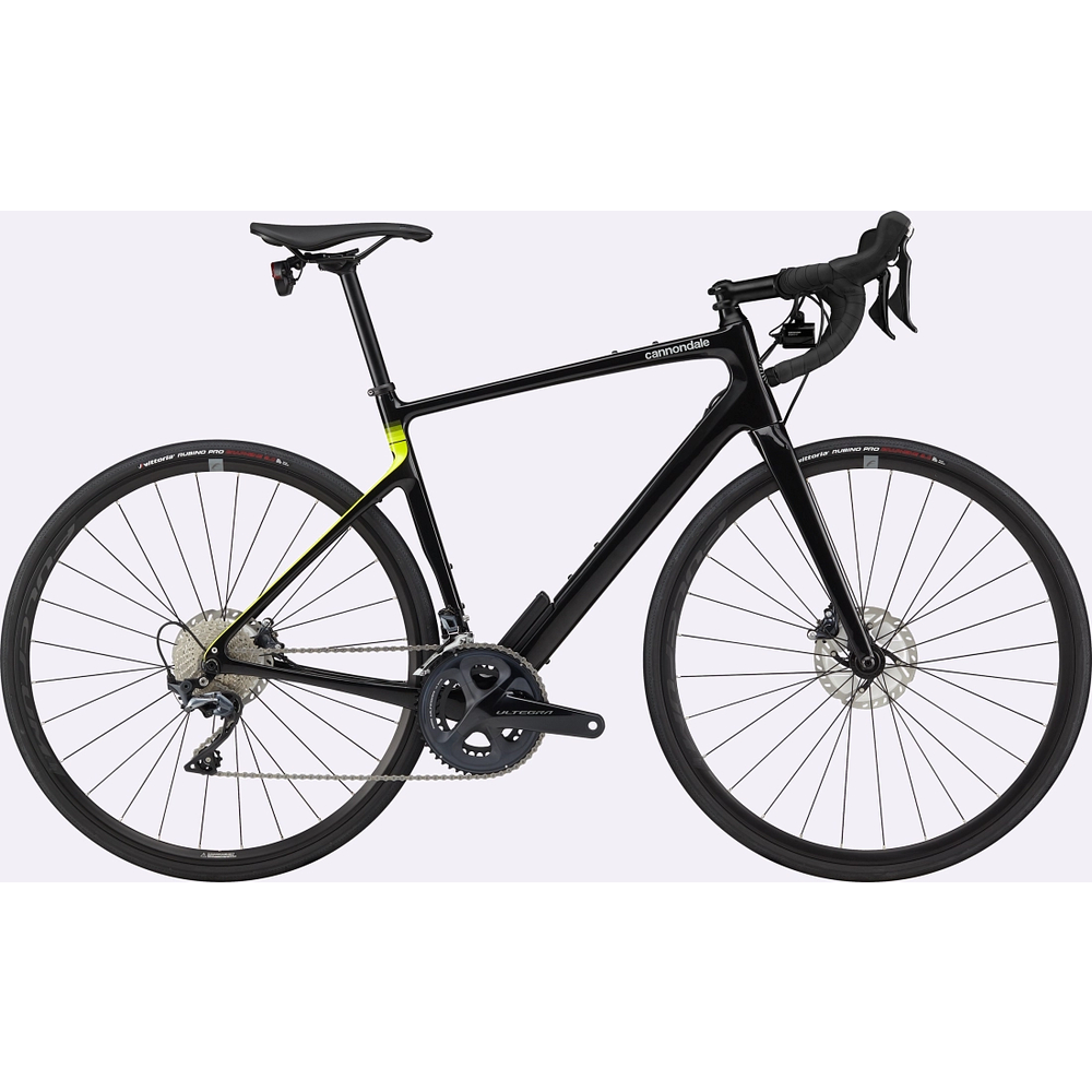 Cannondale Synapse Carbon 2 RL Road Bike Cannondale Synapse Carbon 2 RL endurance road bike with Shimano Ultegra hydraulic disc drivetrain